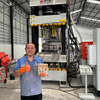 330-ton Hydraulic Press for Manufacturing Salt Bricks